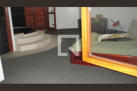 Casa à venda com 4 quartos, 500m² em Campestre, Santo André