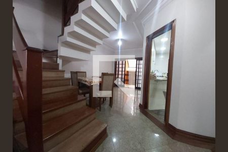 Casa à venda com 3 quartos, 210m² em Vila Afonsina, São Bernardo do Campo