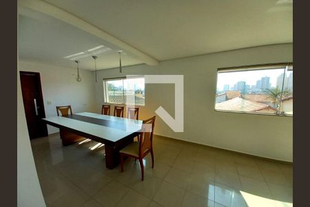 Casa à venda com 5 quartos, 333m² em Santa Maria, Santo André