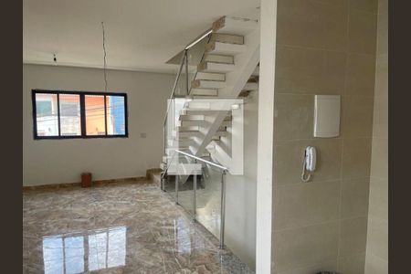 Casa à venda com 2 quartos, 117m² em Vila Pires, Santo André