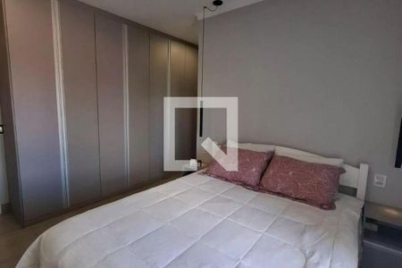 Casa à venda com 3 quartos, 211m² em Vila Eldizia, Santo André