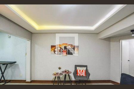 Casa à venda com 2 quartos, 214m² em Vila Assunção, Santo André