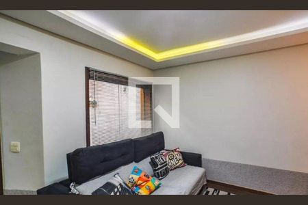 Casa à venda com 2 quartos, 214m² em Vila Assunção, Santo André