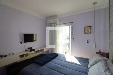 Casa à venda com 3 quartos, 229m² em Vila Scarpelli, Santo André