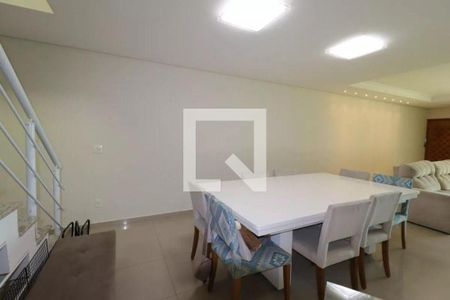 Casa à venda com 3 quartos, 229m² em Vila Scarpelli, Santo André