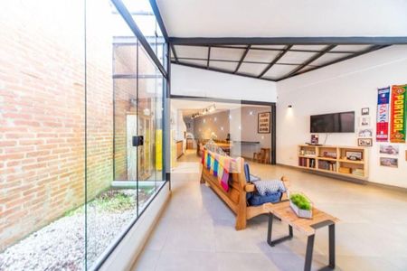 Casa à venda com 4 quartos, 400m² em Vila Santa Teresa, Santo André