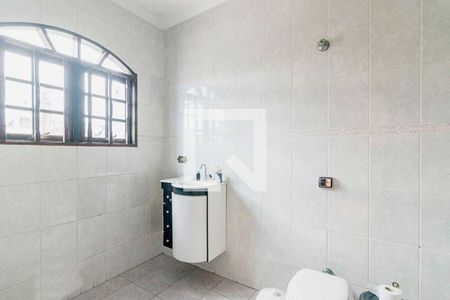 Casa à venda com 3 quartos, 234m² em Jardim Las Vegas, Santo André