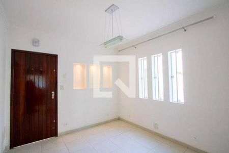 Casa à venda com 3 quartos, 176m² em Vila Alzira, Santo André