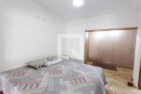 Casa à venda com 3 quartos, 260m² em Vila Metalúrgica, Santo André