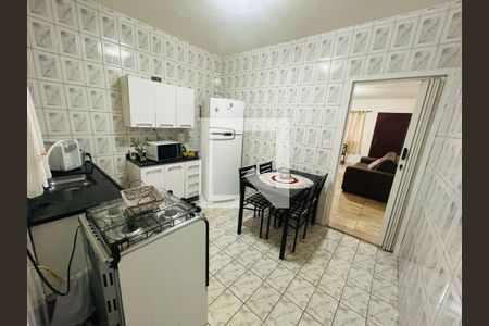 Casa à venda com 2 quartos, 270m² em Cerâmica, São Caetano do Sul