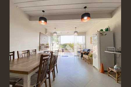 Casa à venda com 3 quartos, 309m² em Vila Eldizia, Santo André