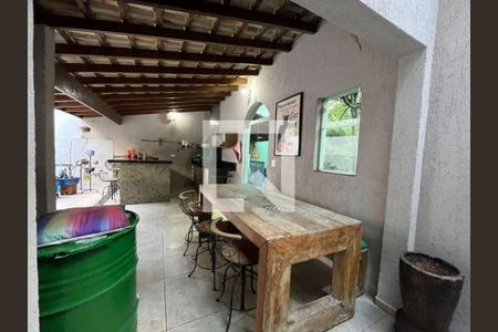 Casa à venda com 4 quartos, 442m² em Vila Floresta, Santo André