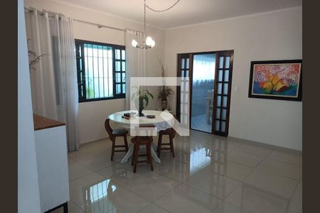Casa à venda com 3 quartos, 181m² em Jardim Stella, Santo André
