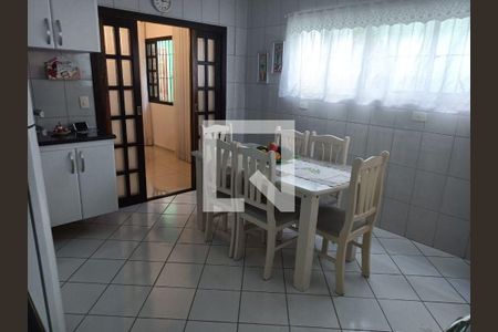 Casa à venda com 3 quartos, 181m² em Jardim Stella, Santo André