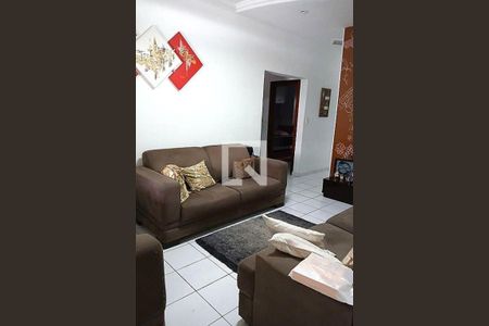 Casa à venda com 3 quartos, 215m² em Vila Alzira, Santo André