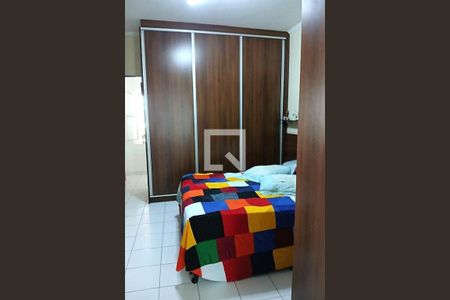 Casa à venda com 3 quartos, 215m² em Vila Alzira, Santo André