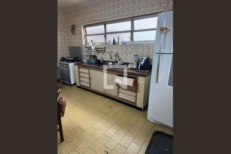 Casa à venda com 3 quartos, 300m² em Santa Maria, São Caetano do Sul