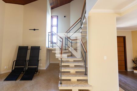 Corredor  de casa de condomínio para alugar com 5 quartos, 294m² em Chácara Santa Margarida, Campinas