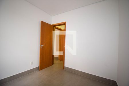 Quarto 1 de casa de condomínio para alugar com 2 quartos, 60m² em Vila Gomes Cardim, São Paulo