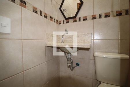 Lavabo 1 de casa à venda com 4 quartos, 152m² em Parque das Nações, Santo André