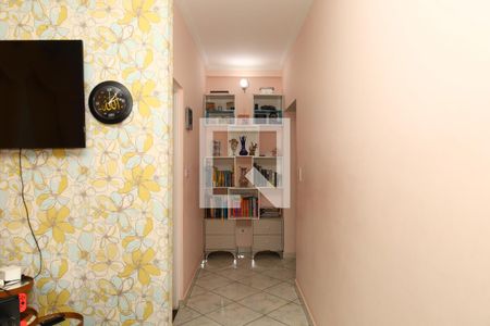 Corredor de casa para alugar com 4 quartos, 300m² em Vila Giordano, São Paulo