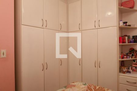 Quarto 1 de casa para alugar com 4 quartos, 300m² em Vila Giordano, São Paulo