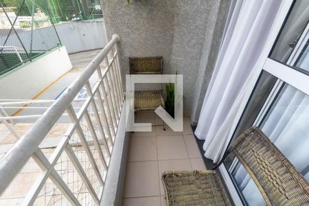 Varanda de apartamento à venda com 3 quartos, 57m² em Vila Talarico, São Paulo