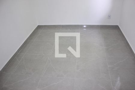 Quarto 1 de casa de condomínio para alugar com 2 quartos, 40m² em Residencial Parque Cumbica, Guarulhos