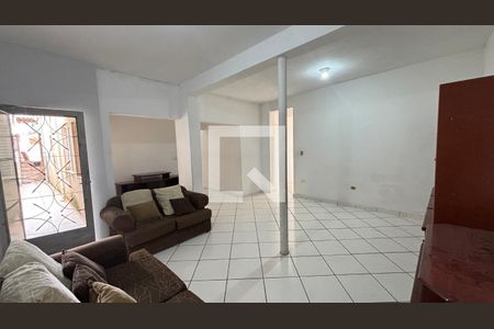 Sala de casa para alugar com 4 quartos, 150m² em Vila Suíça, Santo André