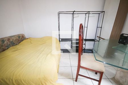 Sala/Quarto de apartamento para alugar com 1 quarto, 45m² em Guilhermina, Praia Grande