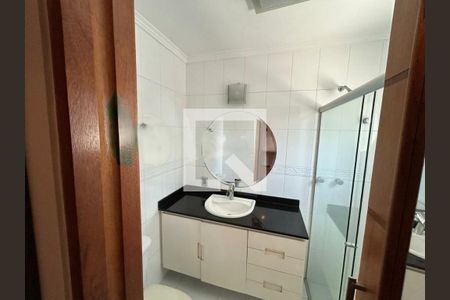 Casa à venda com 3 quartos, 323m² em Cidade Mãe do Céu, São Paulo