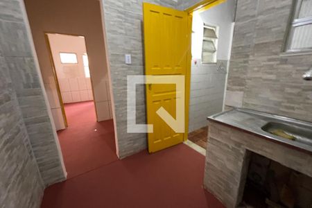 Cozinha de casa para alugar com 1 quarto, 80m² em Vila São Luís, Duque de Caxias