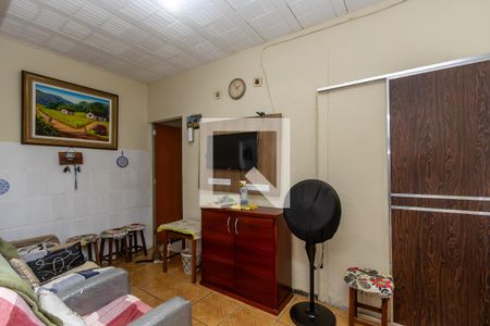 Sala de casa à venda com 8 quartos, 320m² em São Francisco, Belo Horizonte
