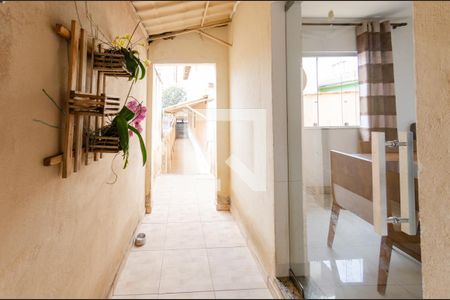 Casa 1 - Entrada de casa à venda com 8 quartos, 600m² em Gameleira, Belo Horizonte