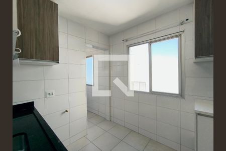 Cozinha de apartamento para alugar com 2 quartos, 53m² em Jardim Tamoio, Jundiaí