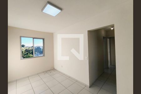 Sala de apartamento para alugar com 2 quartos, 53m² em Jardim Tamoio, Jundiaí