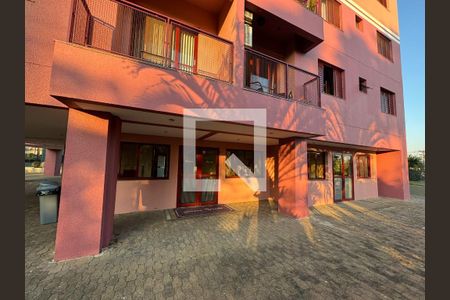 Entrada de apartamento à venda com 3 quartos, 74m² em Vila São Bento, Campinas