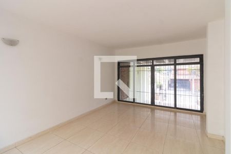 Sala de casa à venda com 3 quartos, 196m² em Jardim Jussara, São Paulo