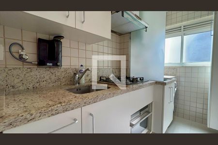 Cozinha de apartamento para alugar com 2 quartos, 97m² em Jardim Paulista, São Paulo