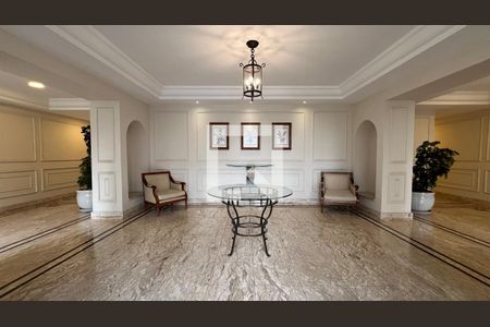 Hall de entrada de apartamento para alugar com 2 quartos, 97m² em Jardim Paulista, São Paulo
