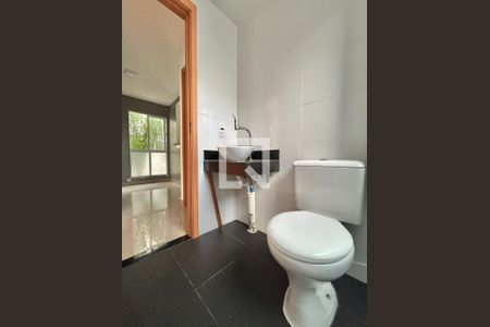 Banheiro de apartamento à venda com 2 quartos, 40m² em Canudos, Novo Hamburgo