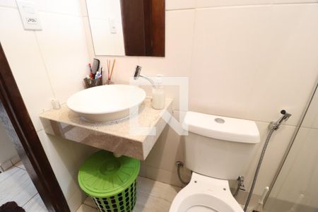 Banheiro Social de casa para alugar com 2 quartos, 100m² em Aclimação, Uberlândia