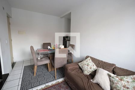 Sala de apartamento para alugar com 2 quartos, 48m² em Parque Erasmo Assunção, Santo André