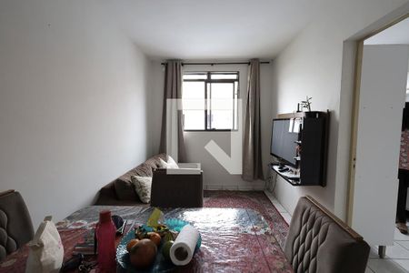 Sala de apartamento para alugar com 2 quartos, 48m² em Parque Erasmo Assunção, Santo André