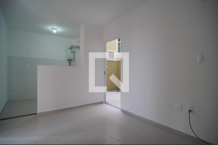 Sala de apartamento para alugar com 2 quartos, 65m² em Rondônia, Novo Hamburgo