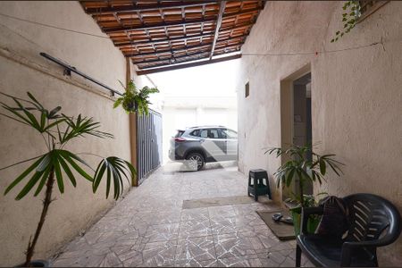 Garagem de casa à venda com 3 quartos, 443m² em Maria Goretti , Belo Horizonte