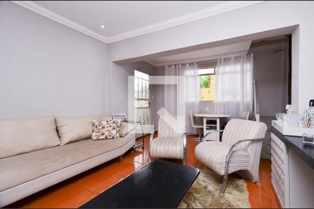 Sala de casa à venda com 3 quartos, 443m² em Maria Goretti , Belo Horizonte