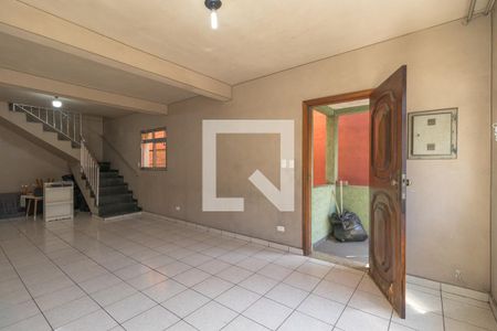 Sala de casa para alugar com 3 quartos, 125m² em Jardim Iva, São Paulo