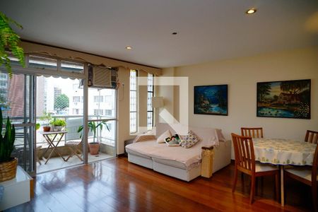 Sala de apartamento à venda com 3 quartos, 130m² em Icaraí, Niterói