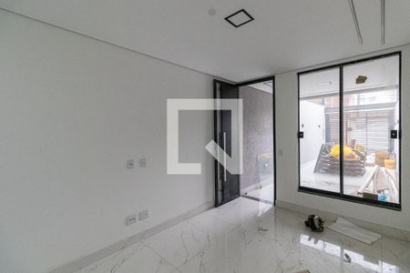 Sala de casa para alugar com 2 quartos, 85m² em Vila Granada, São Paulo